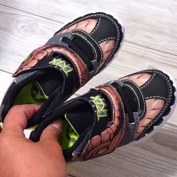 (77-3264)  🔥3/$20🔥  JURASSIC Shoes Sz 8 - Picture 9 of 10